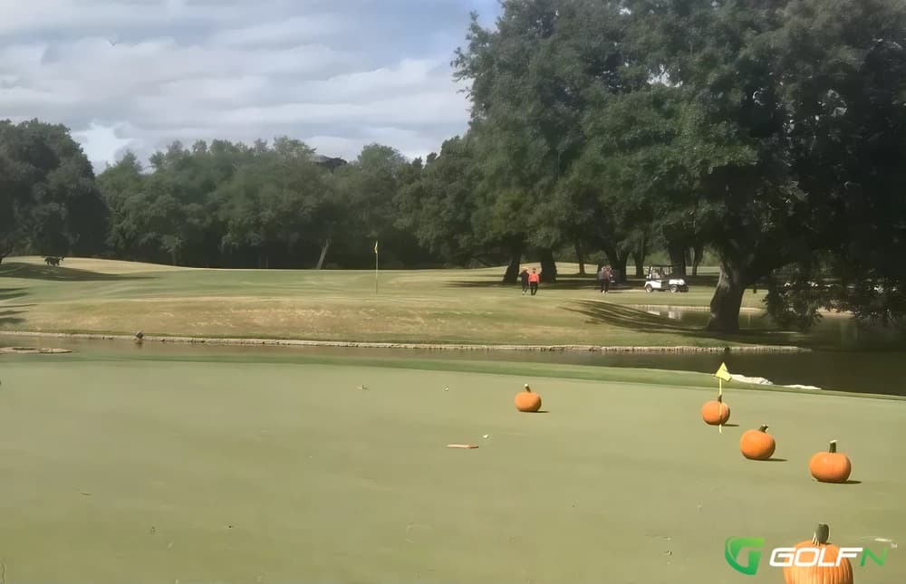 Dominion Country Club in San Antonio, Texas — private, 18-hole golf course, designed by Bill Johnston (1984)