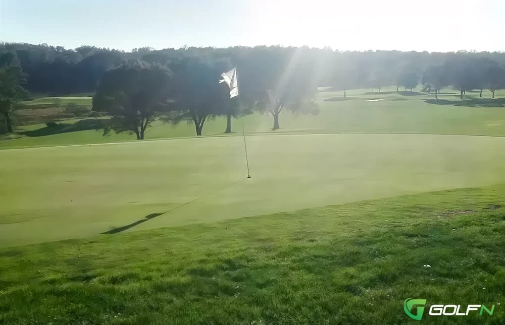 Par Three - Valley Oaks Golf Club in Clinton, Iowa — semi-private, 9-hole golf course, designed by Al Huestis