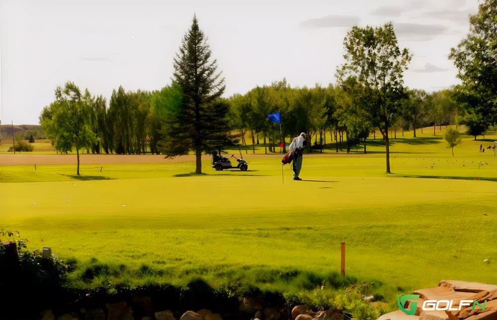 Sidney Country Club in Sidney, Montana — semi-private, 18-hole golf course, designed by Carl Thuesen (1999)