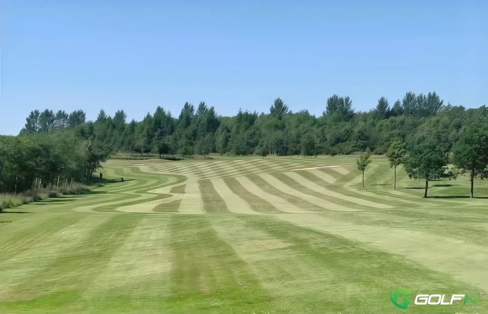 Cowdenbeath Golf Club in Cowdenbeath, Scotland — public, 18-hole golf course