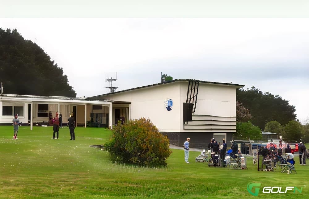 Marton Golf Club in Santoft, West Coast β public, 18-hole golf course