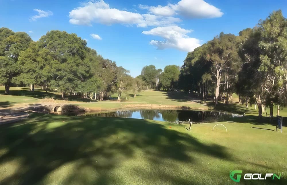 Caboolture Golf Club in Caboolture, Queensland β semi-private, 18-hole golf course