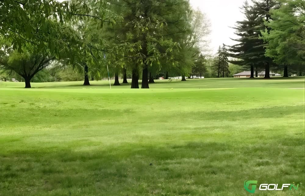 Sparta Country Club in Sparta, Illinois — private, 9-hole golf course