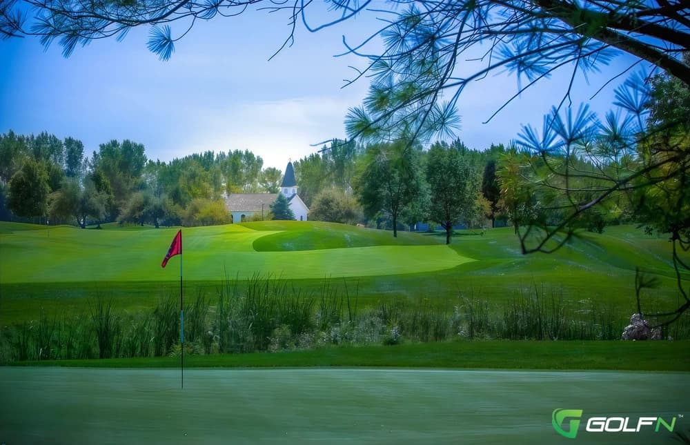 Gold Renegade - Desert Mountain in Scottsdale, Arizona — private, 36-hole golf course, designed by John Sanford (1998)