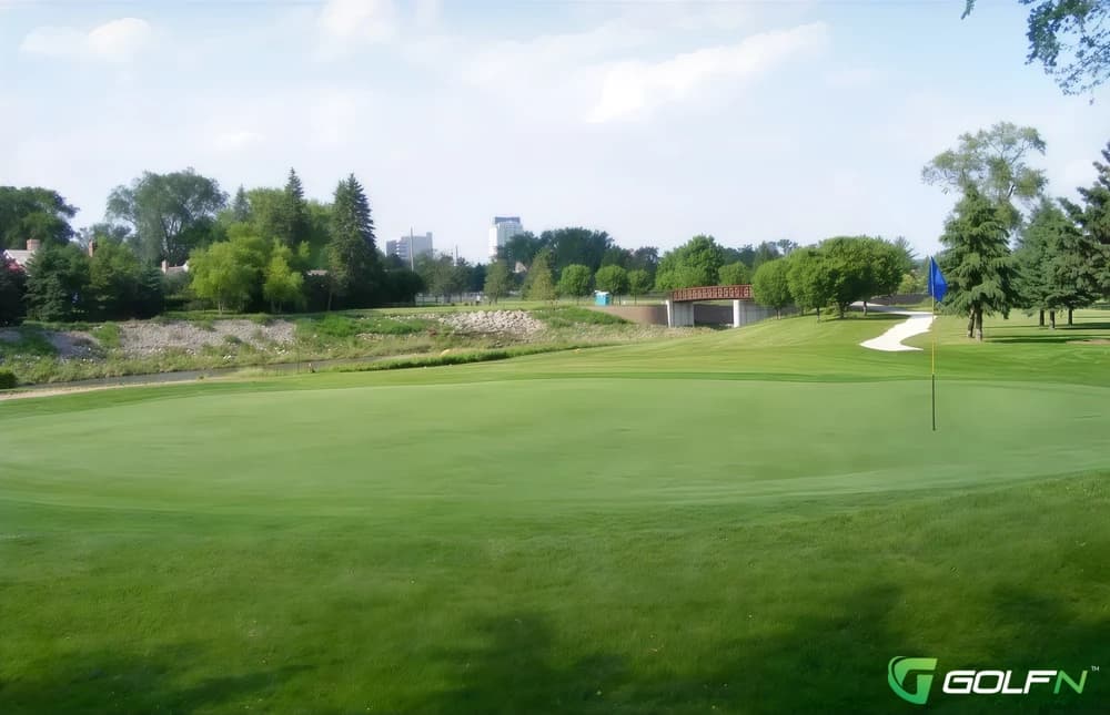 Soldiers Memorial Field Golf Course in Rochester, Minnesota — public, 18-hole golf course, designed by Hugh Vincent Freehan