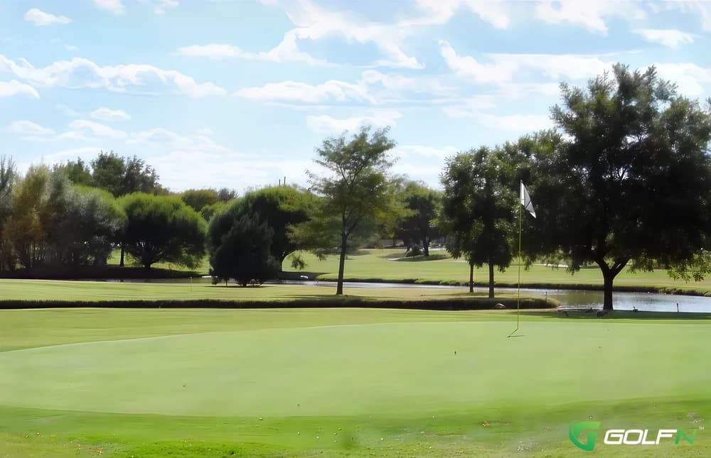 Lakeridge Country Club in Lubbock, Texas — private, 18-hole golf course, designed by Don January (1979)