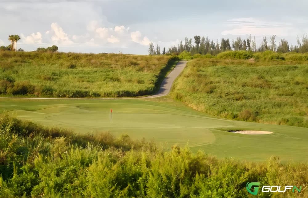 Park Ridge Golf Course in Lake Worth, Florida — public, 18-hole golf course, designed by Roy Case (2007)