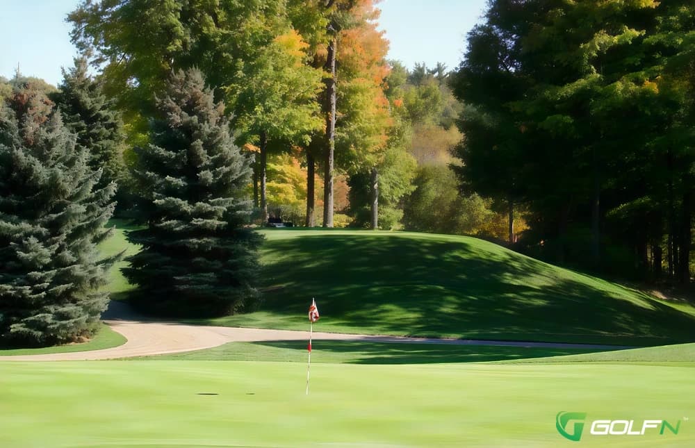 Heather Hills Golf Club in Romeo, Michigan — public, 18-hole golf course