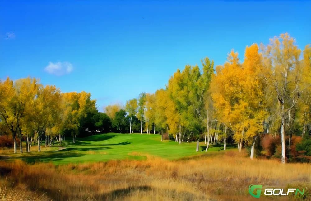 Dakota Dunes Country Club in Dakota Dunes, South Dakota — private, 18-hole golf course, designed by Arnold Palmer (1991)