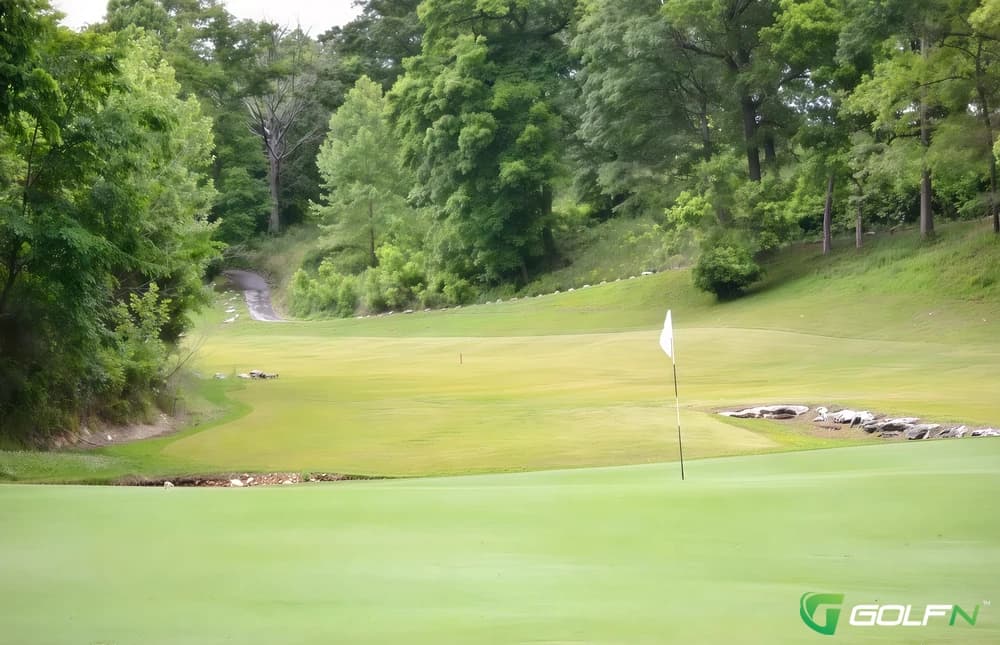 Big Sugar Golf Club in Pea Ridge, Arkansas — public, 18-hole golf course