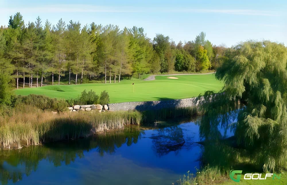 Central - Manderley On The Green in North Gower, Ontario — semi-private, 27-hole golf course