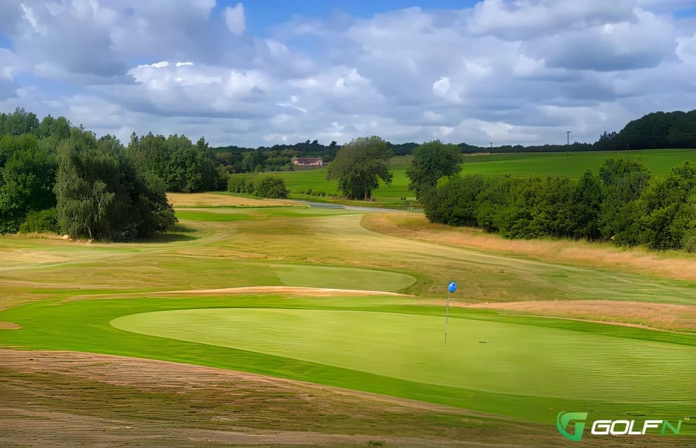 Seely - Ramsdale Park Golf Centre in Calverton, England — semi-private, 18-hole golf course, designed by Simon Gidman (1990)