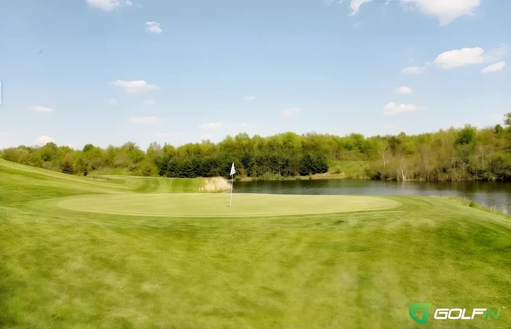 Reserve Run Golf Course in Poland, Ohio — public, 18-hole golf course, designed by Barry Serafin (1999)