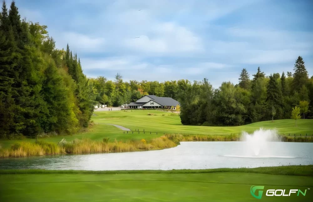Club De Golf Le Sorcier in Gatineau, Quebec — public, 18-hole golf course