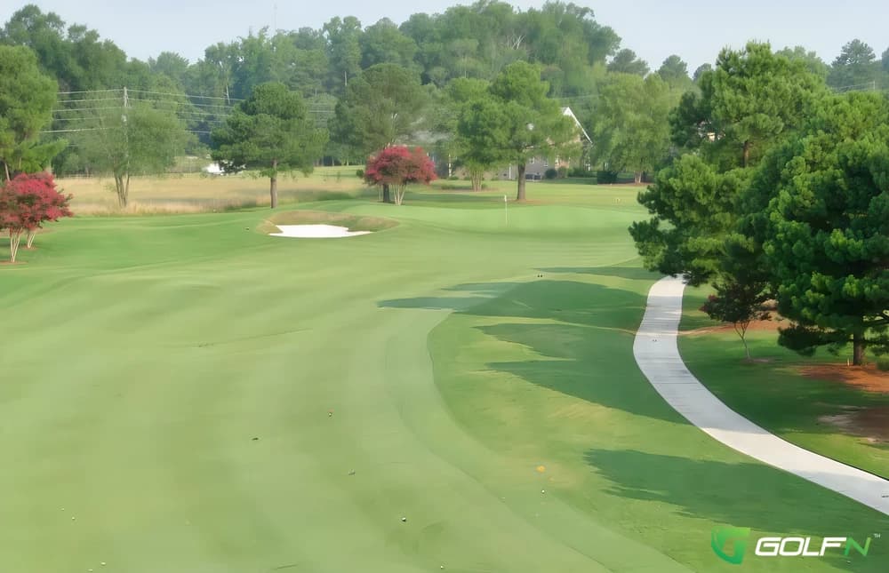 Bentwinds Golf & Country Club in Fuquay-Varina, North Carolina — private, 18-hole golf course, designed by Tom Hunter (1980)
