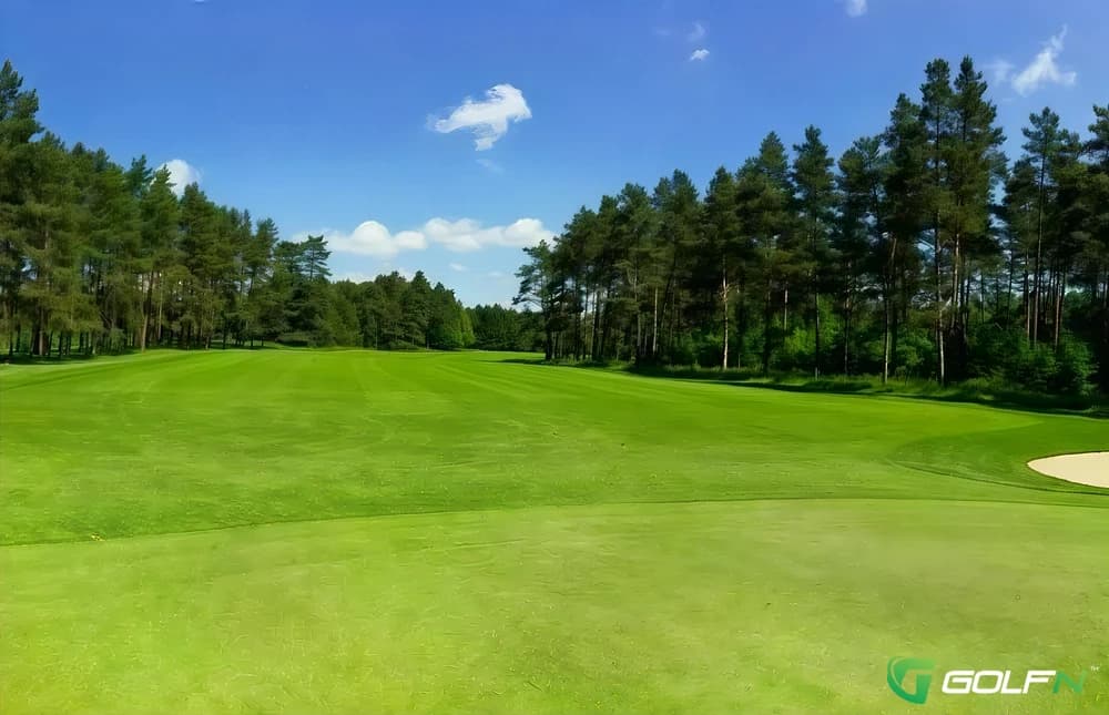 Richland Country Club in Nashville, Tennessee — private, 18-hole golf course, designed by Robert Trent Jones, Jr. (1999)
