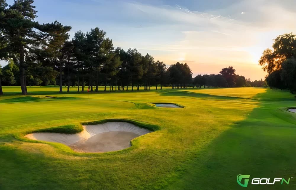 Deer Run+Badger - Grove Golf Centre in Leominster, England — public, 18-hole golf course