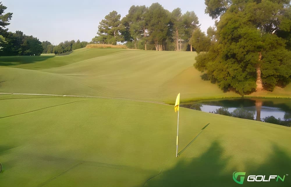 Franklin Country Club in Franklin, Kentucky — private, 18-hole golf course