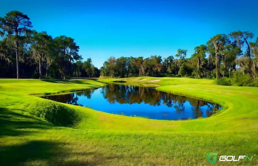 Lakes - Walden Lake Golf And Country Club in Plant City, Florida — semi-private, 36-hole golf course, designed by Bob Cupp (1978)