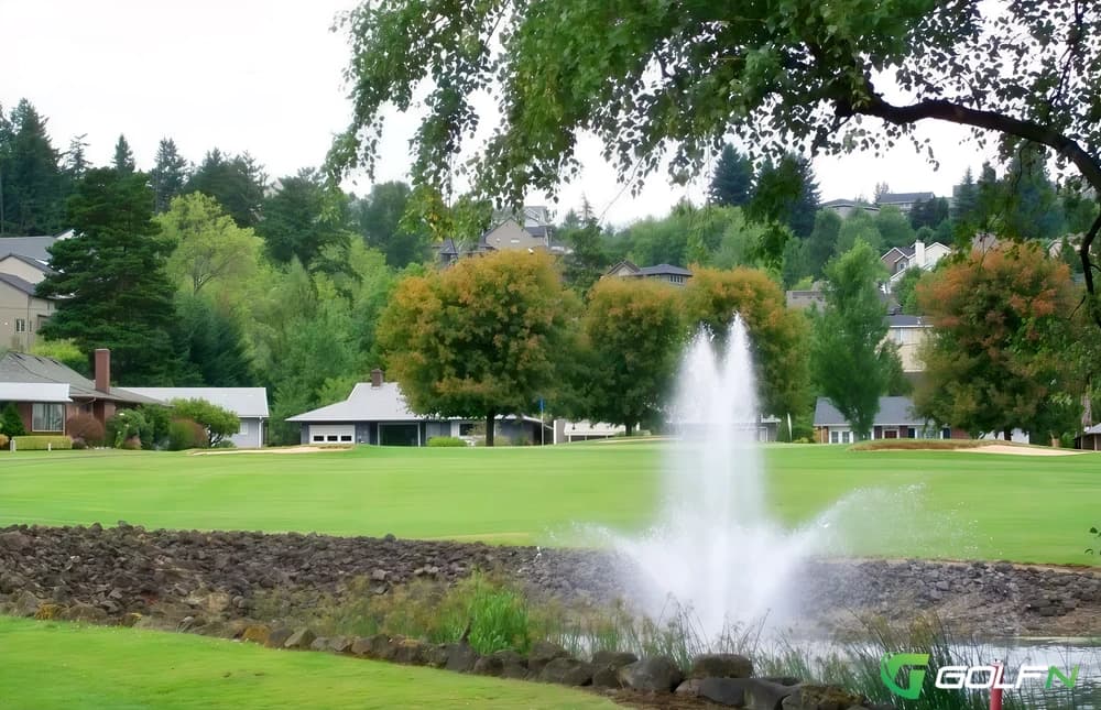 King City Golf Course in King City, Oregon — public, 9-hole golf course