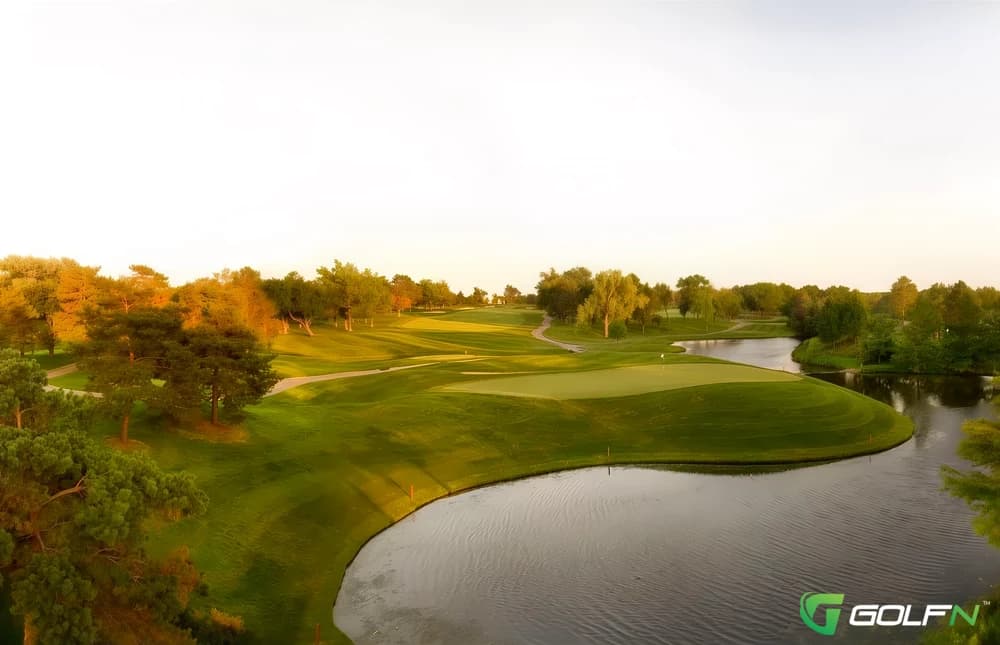 Wichita Country Club in Wichita, Kansas — private, 18-hole golf course, designed by William Diddel (1950)