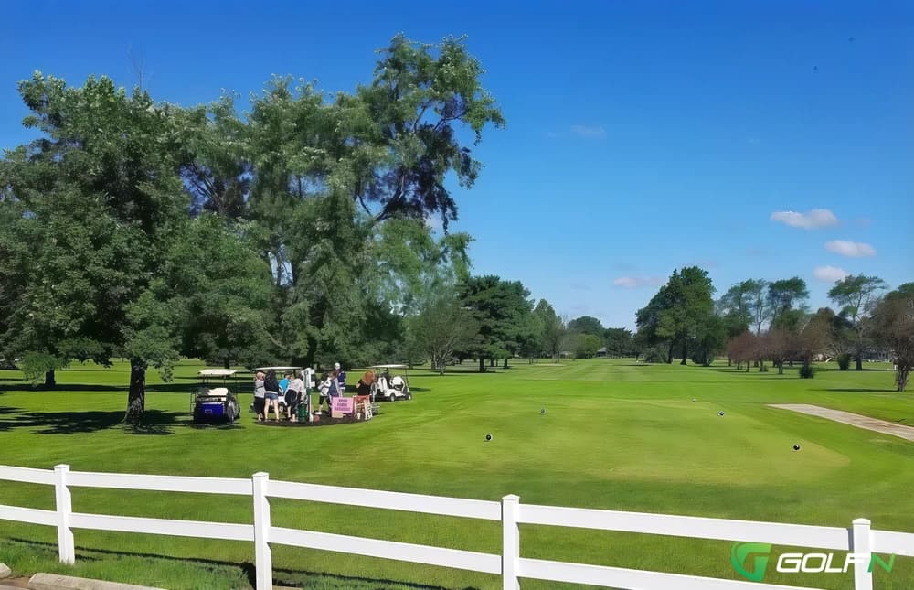 Yule Golf Club in Alexandria, Indiana — public, 18-hole golf course