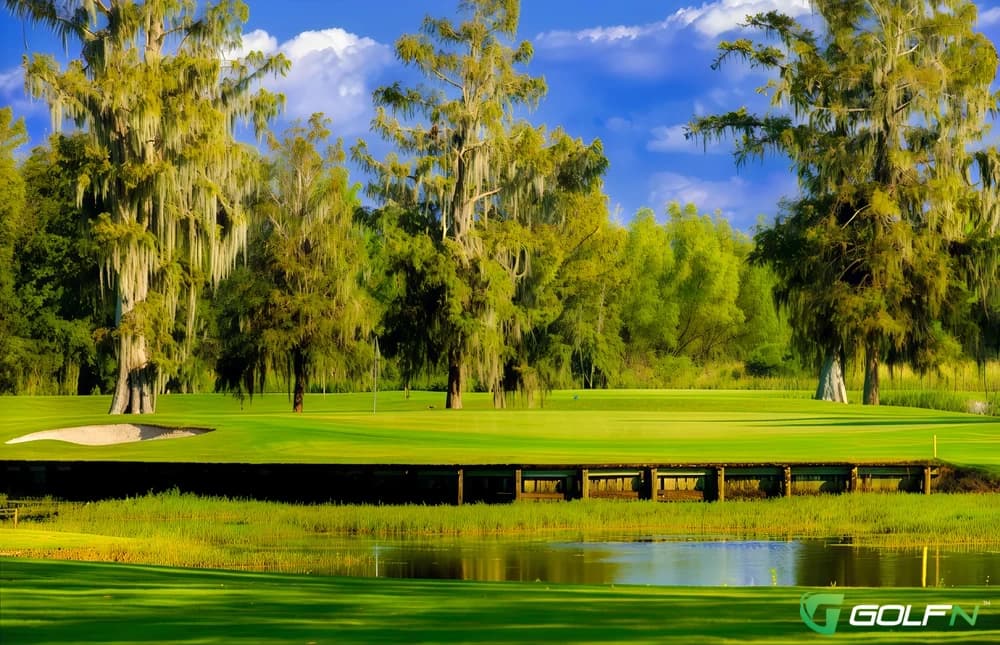 Ellendale Country Club in Houma, Louisiana — private, 18-hole golf course, designed by Joe Finger (1967)