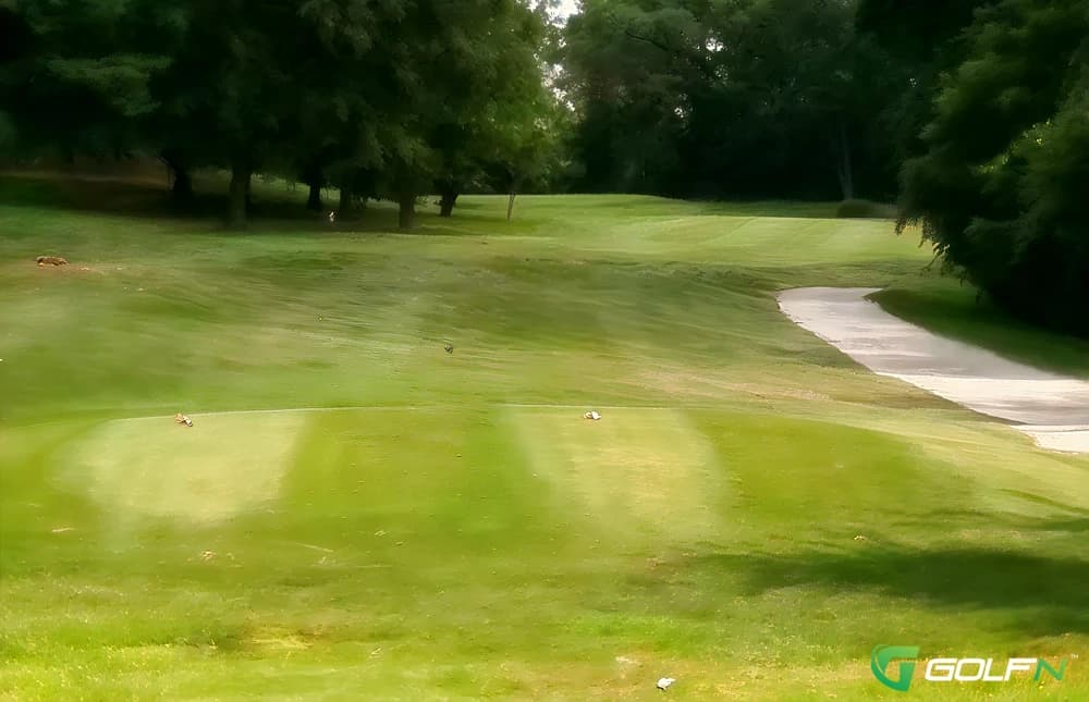 Cloverleaf Golf Course in Alton, Illinois — public, 18-hole golf course, designed by Paul Gabriel