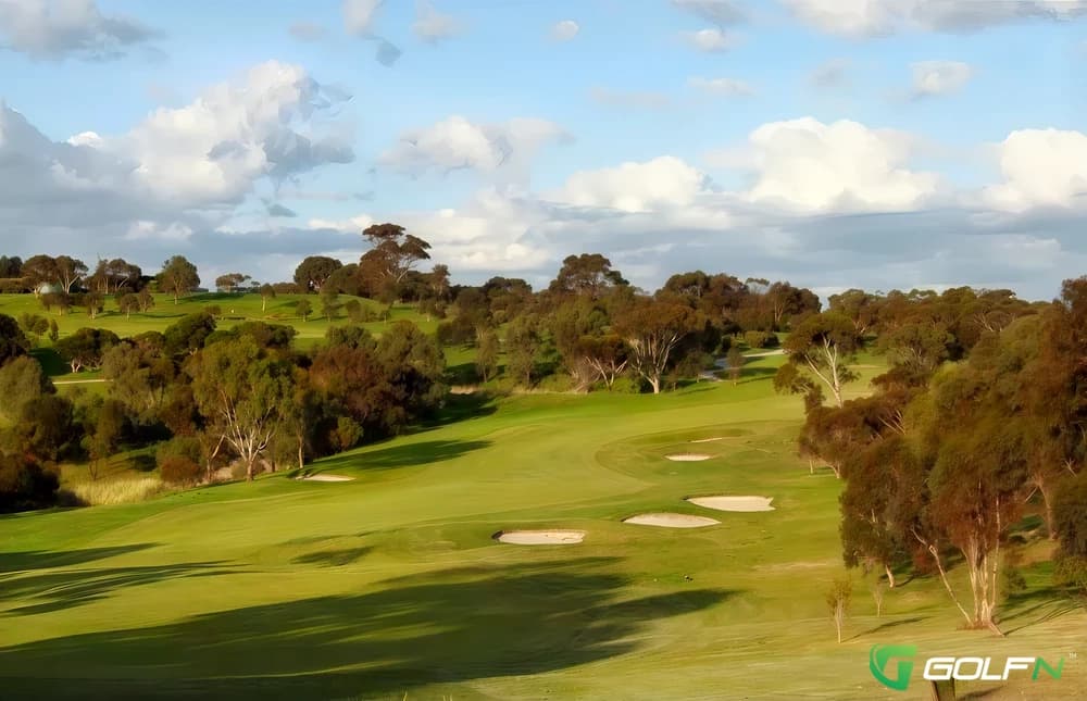 Wirrina Cove Golf And Country Club in Wirrina Cove, South Australia — resort, 18-hole golf course, designed by Michael Coate