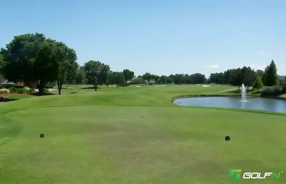 Le Triomphe Golf Club in Broussard, Louisiana — private, 18-hole golf course, designed by Robert Trent Jones, Jr. (1986)
