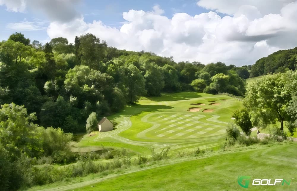 Manor House Hotel And Golf Club (Castle Coombe) in Chippenham, England — public, 18-hole golf course, designed by Peter Alliss (1992)