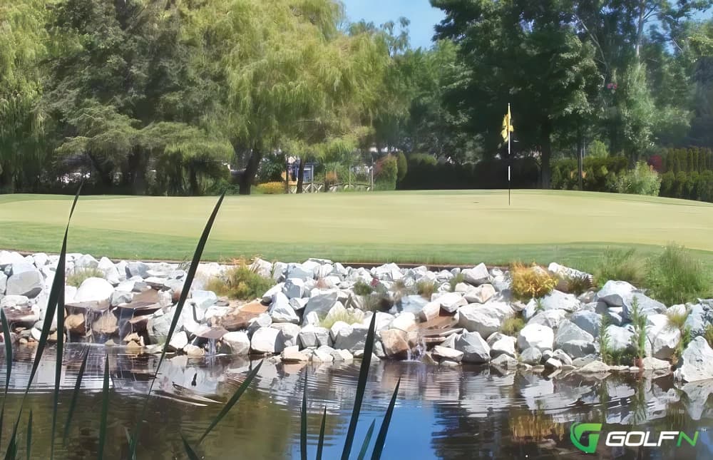 Lukes Links - Norvelt Golf Club in Mount Pleasant, Pennsylvania — public, 27-hole golf course