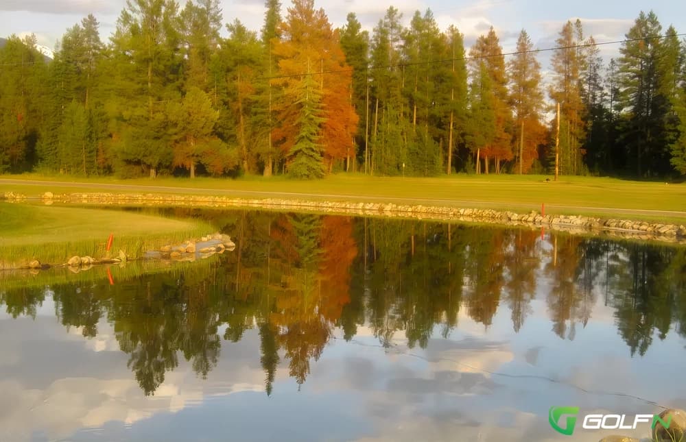 9-Rock Chapel Golf Center in Dundas, Ontario — public, 9-hole golf course