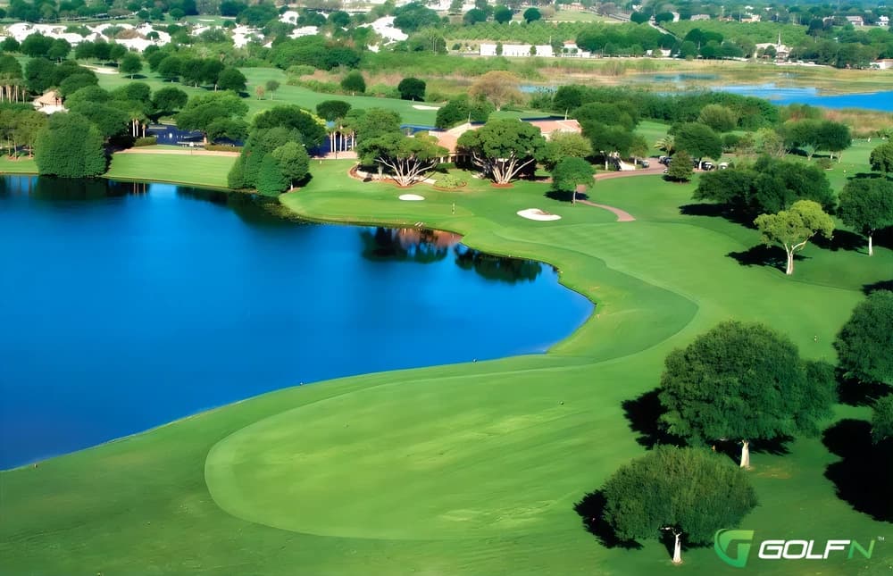 Metro West Golf Club in Orlando, Florida — public, 18-hole golf course, designed by Robert Trent Jones, Sr. (1987)