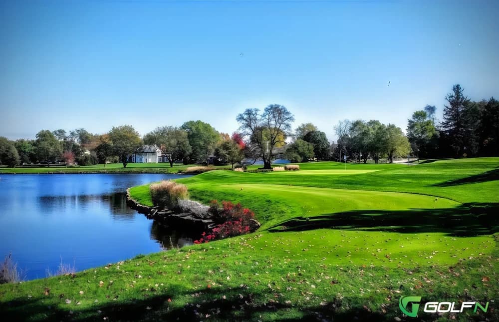 Bloomington Country Club in Bloomington, Illinois — private, 18-hole golf course, designed by William Langford