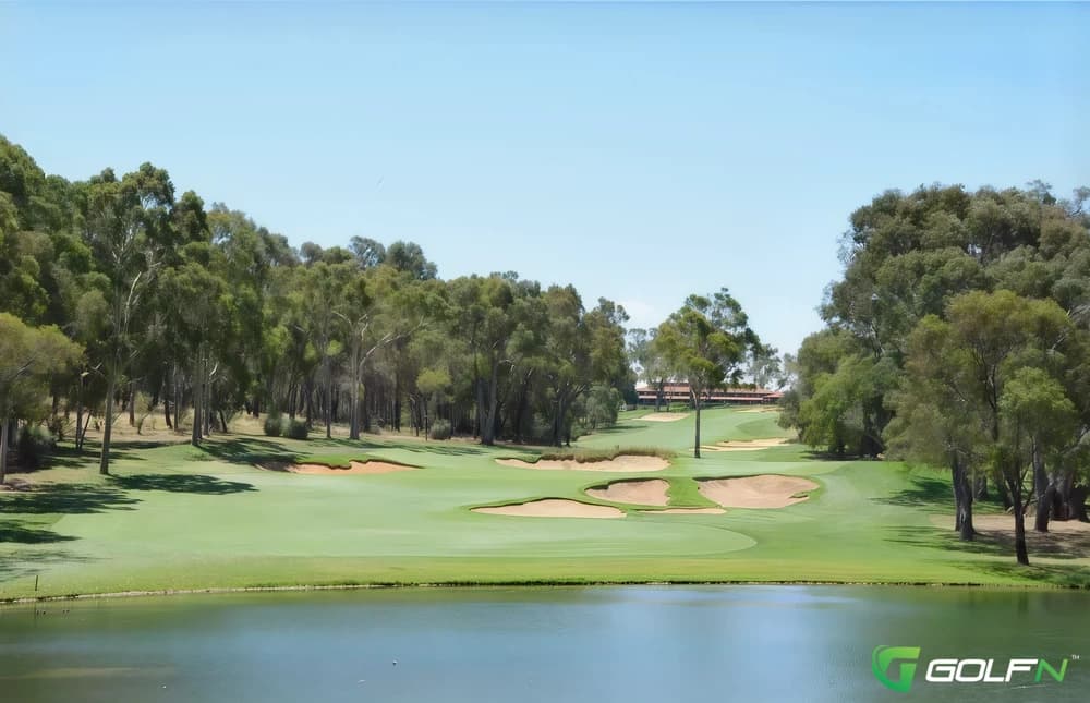 18 - Lake Karrinyup Country Club in Karrinyup, Western Australia β private, 18-hole golf course, designed by Michael Clayton (2007)