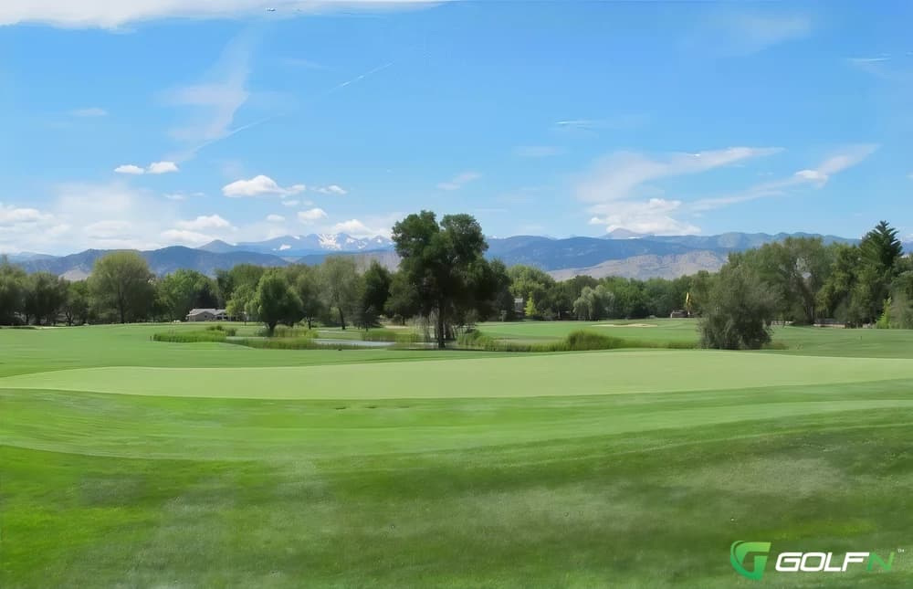 Par 3 - Fowler-Boulder Country Club in Boulder, Colorado — private, 27-hole golf course, designed by Press Maxwell (1963)