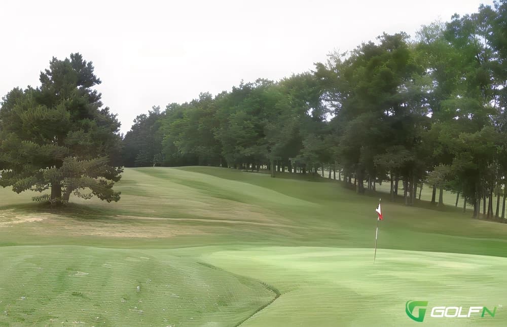 Sawmill Golf Course in Easton, Pennsylvania — public, 18-hole golf course, designed by Richard Field