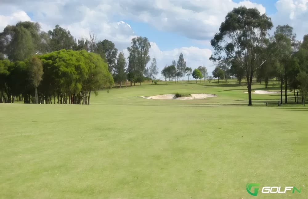 Farmington Hills Golf Club in Farmington Hills, Michigan — public, 18-hole golf course