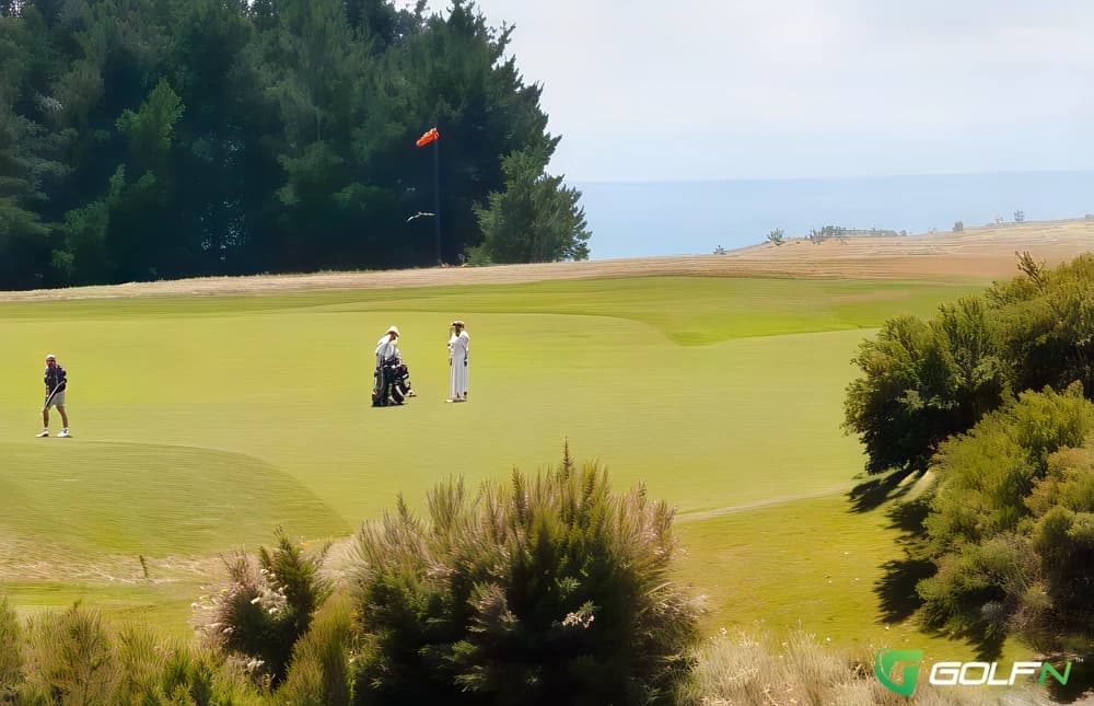 Tumahu Golf Club in Okato, Taranaki β public, 9-hole golf course