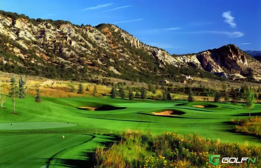 Glen Club in Glenview, Illinois — public, 18-hole golf course, designed by Jack Nicklaus (1997)