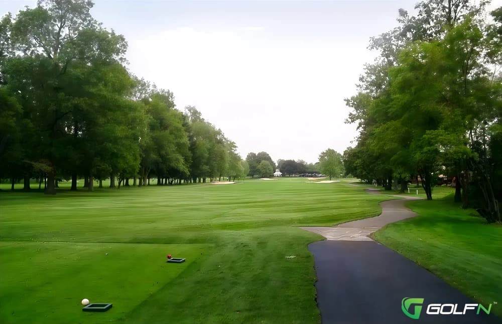 Brierwood Country Club in Hamburg, New York — private, 18-hole golf course