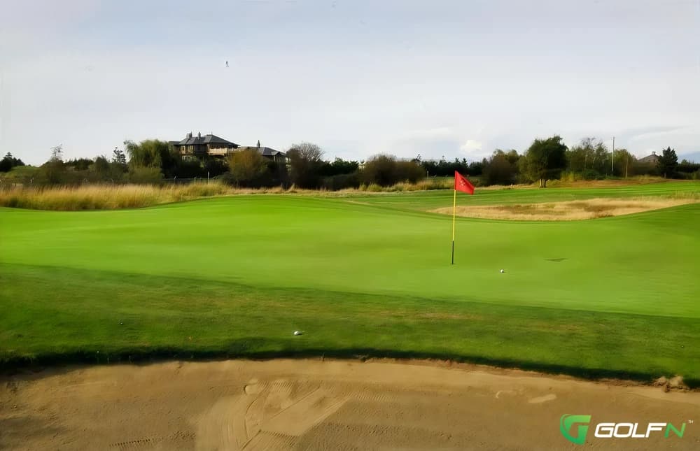 Kings Links By The Sea in Delta, British Columbia — public, 18-hole golf course