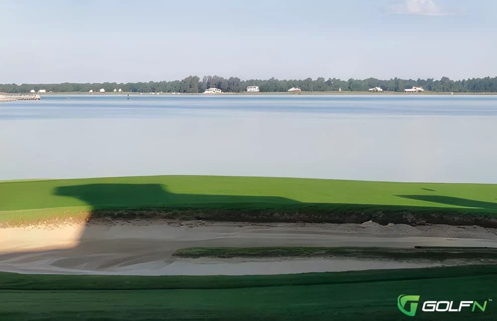 Sleepy Hole Golf Course in Suffolk, Virginia — public, 18-hole golf course, designed by Russell Breeden
