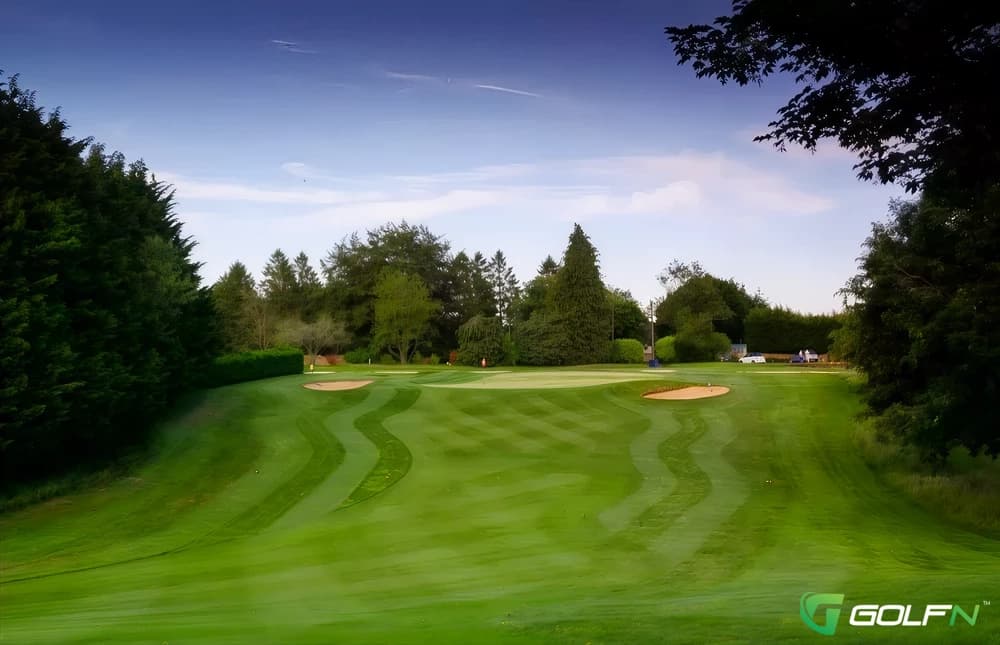 Cotswolds Club Chipping Norton in Chipping Norton, England — public, 18-hole golf course, designed by Weller Designs