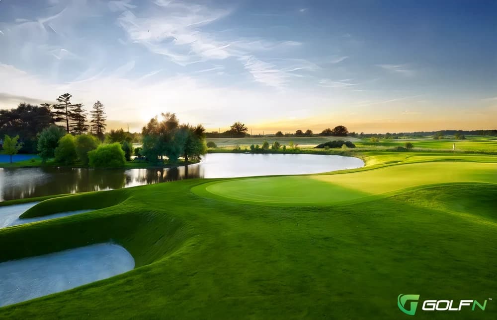 Pipers Heath Golf Club in Hornby (Milton), Ontario — public, 18-hole golf course, designed by Graham Cooke (2007)