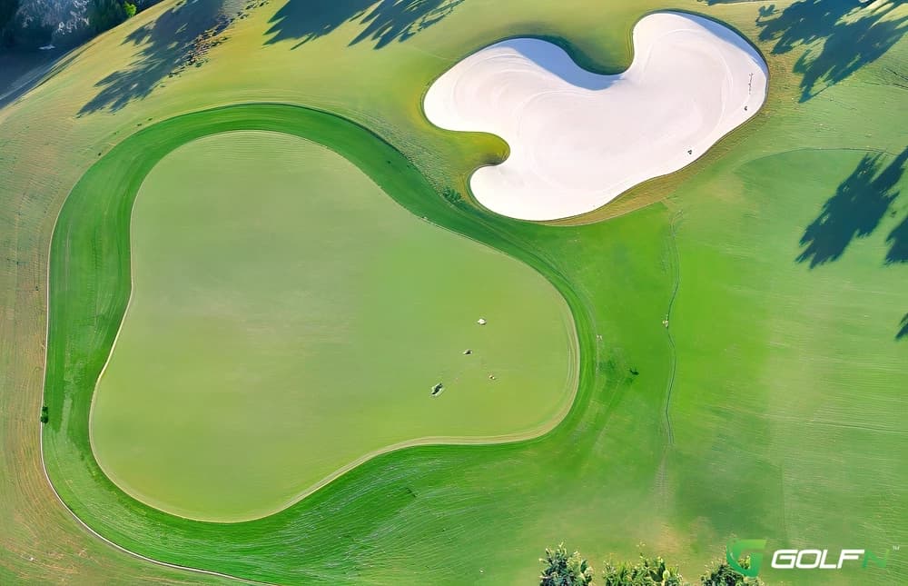 Meadow Lakes Golf Club in Cedartown, Georgia — semi-private, 18-hole golf course, designed by Ken Skodacek