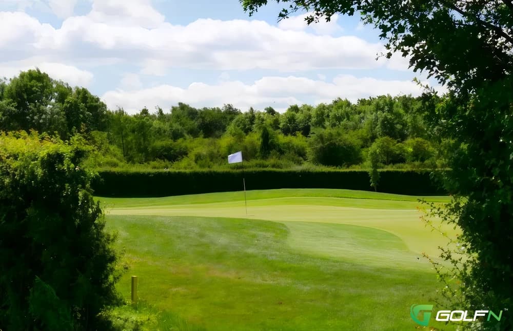 Cranham Golf Course in Upminster, England — public, 18-hole golf course