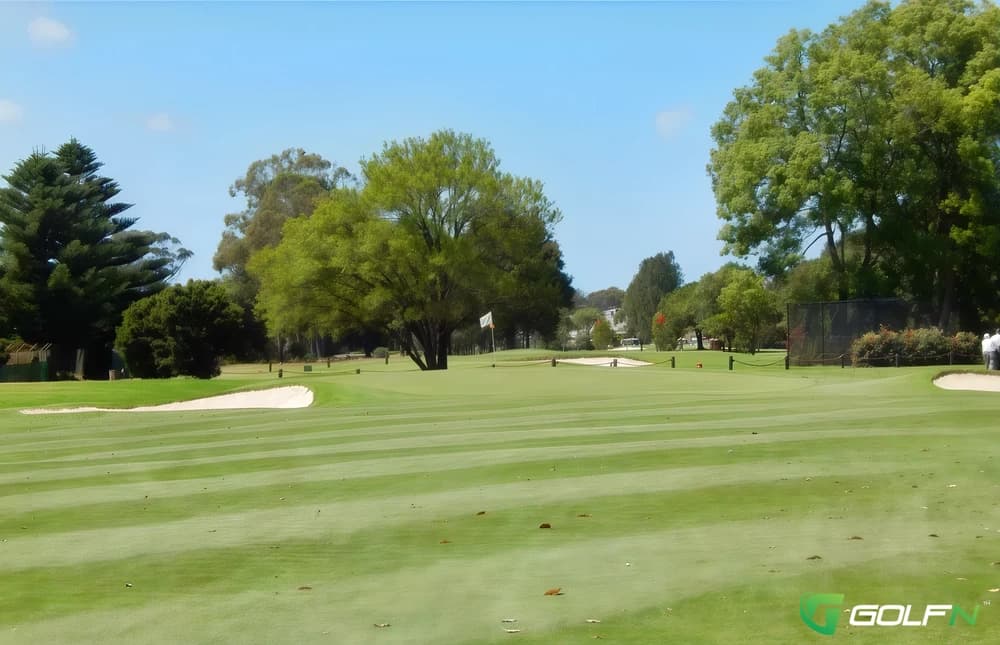 Everglades Country Club Inc in Christchurch, Canterbury — 18-hole golf course