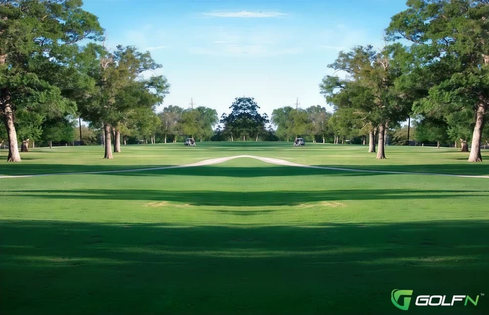 Oaks/Palms-Hacienda Hills Golf & Country Club in The Villages, Florida — semi-private, 18-hole golf course, designed by Perry Maxwell (1926)